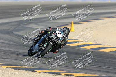 media/Nov-16-2024-CVMA (Sat) [[0e4bb1f32f]]/Race 8-Supersport Middleweight/